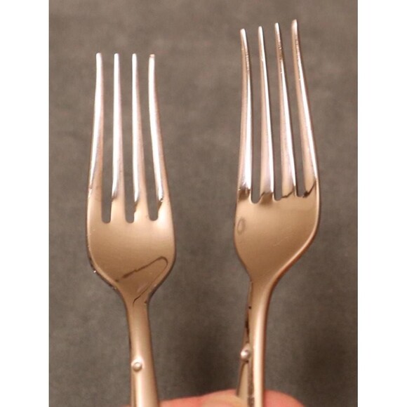 Nambe Dazzle Salad Forks (2) Stainless 18/10 Flatware - Picture 4 of 4